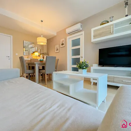 Costa Elite Apartment